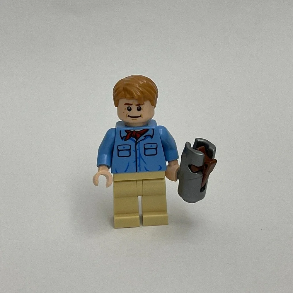 Lego Minifigure Minifig with‎ Weapon Replacement Part Piece